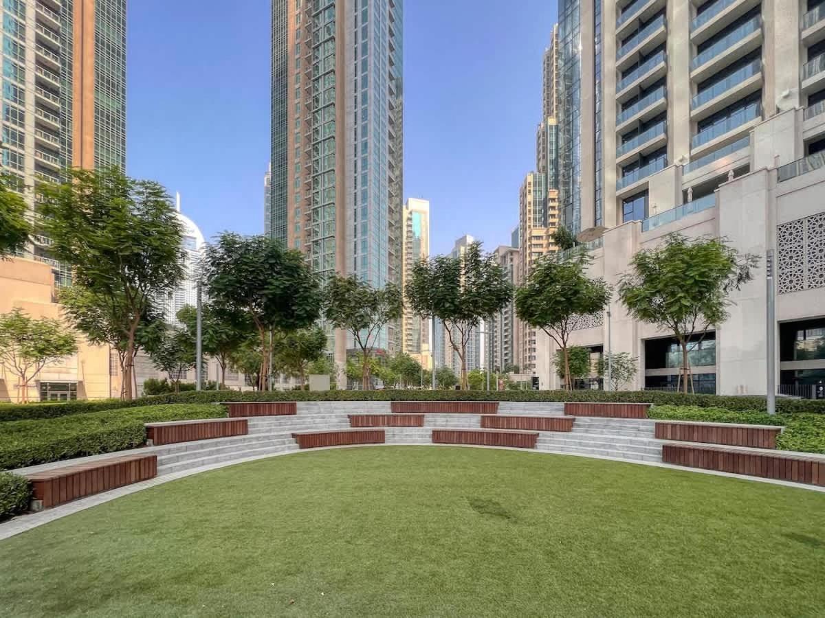 Adorable 1bdr With Balcony-act1 Act2-downtown Apartment *