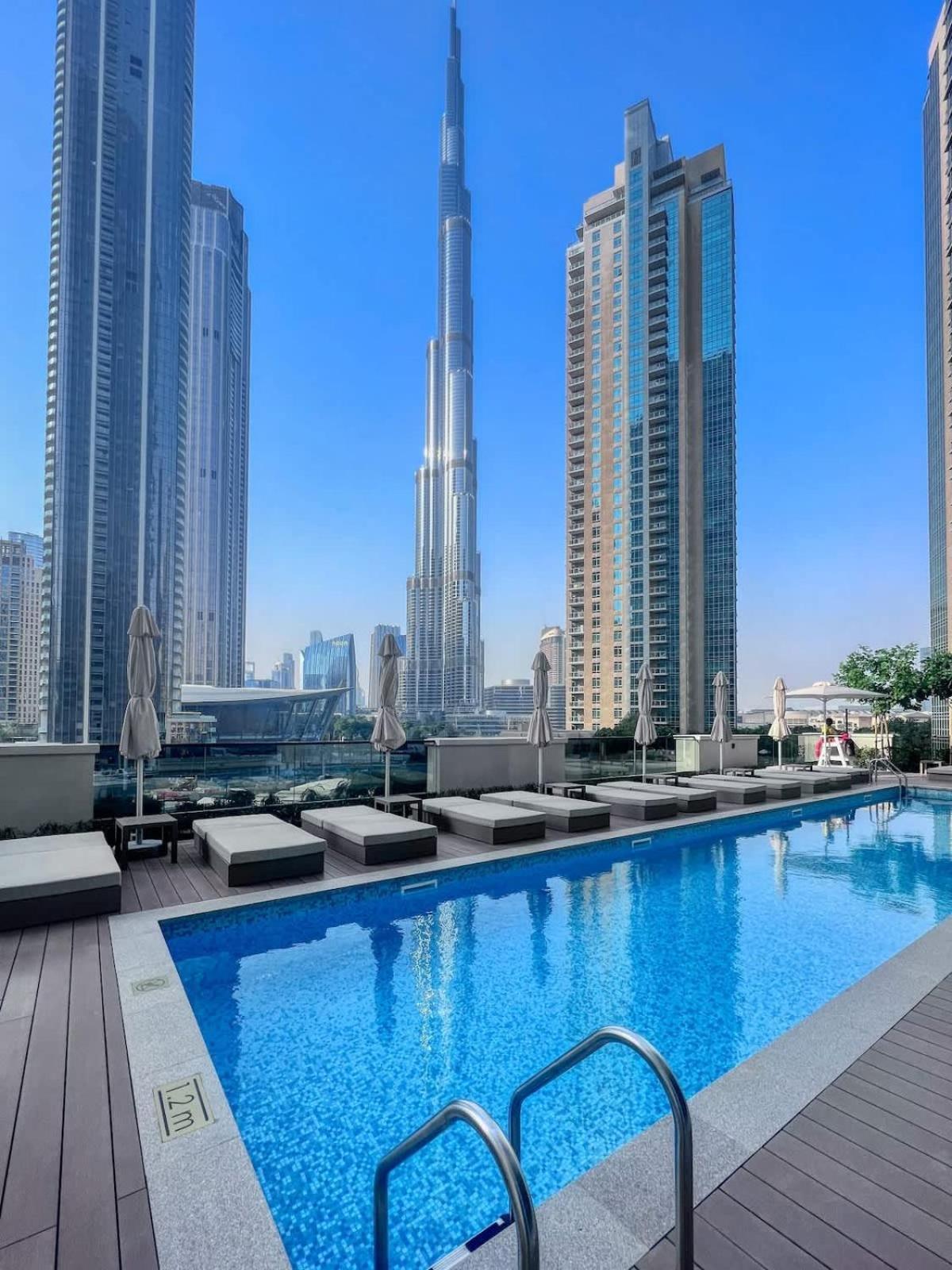 Adorable 1bdr With Balcony-act1 Act2-downtown Apartment *